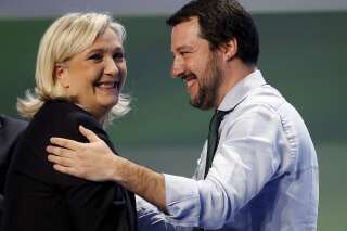 Marine Le Pen surfe avec prudence sur la vague anti-immigration Trump-Salvini