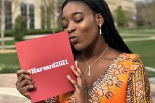 Sans cavalier pour le bal de promo, cette lycéenne y va avec sa lettre d'acceptation pour Harvard