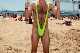 Sacha Baron Cohen propose de payer les amendes de touristes arrêtés pour avoir porté le maillot Borat
