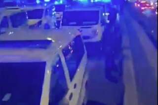 Les ambulanciers bloquent le périph' parisien jusque dans la nuit