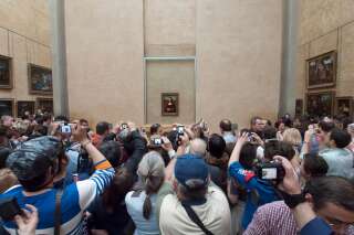 Le record de visiteurs au Louvre permet-il encore d'admirer ses oeuvres?