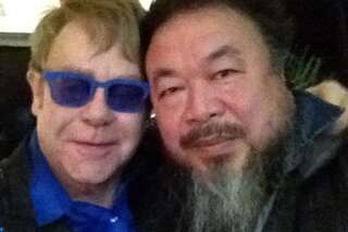 VIDÉOS. En Chine, Elton John dédicace son concert à l'artiste dissident Ai Weiwei