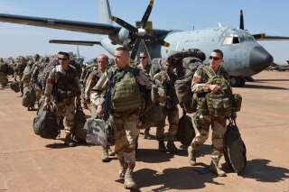 L'opinion face à l'intervention au Mali: un large soutien mais qui ne bénéficie guère à François Hollande