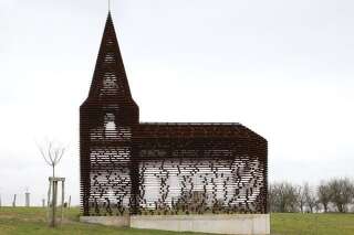PHOTOS. Une église bâtie comme un mirage à Looz en Belgique