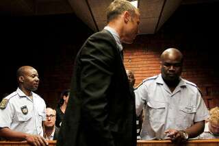 VIDÉO. PHOTOS. Pistorius inculpé pour meurtre: la thèse de l'accident écartée par les enquêteurs