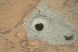 Nasa: Mars Curiosity effectue son premier prélèvement sur le sol martien