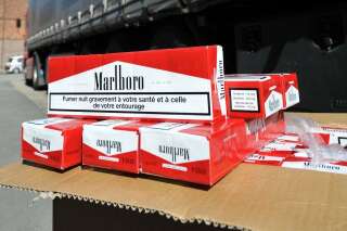 Cigarettes: selon Europe 1, la limitation du nombre de cartouches ramenées de l'étranger sera bientôt levée