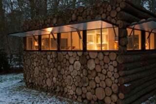 PHOTOS. La cabane en troncs: le nouveau pavillon de jardin à la mode aux Pays-Bas