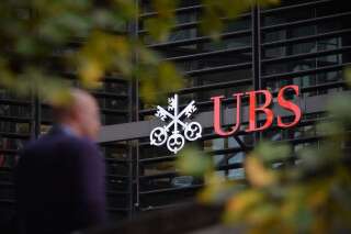 Amende UBS: la banque suisse pourrait avoir à payer 6 milliards d'euros, un record en France