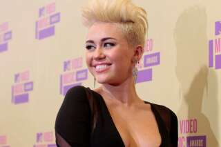 PHOTOS. De Miley Cyrus à Charlize Theron, la mode des people est aux cheveux courts