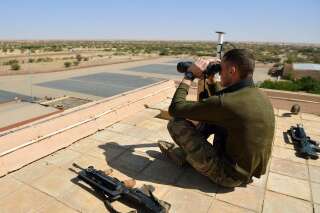 Guerre au Mali: l'armée française bloquée à l'aéroport de Kidal par une tempête de sable‎