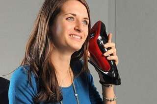 Un téléphone dans une chaussure: Le designer Sean Miles  invente le 