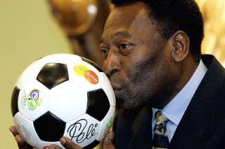 VIDÉOS. Le brésilien Pelé, légende du football, hospitalisé à Sao Paulo mais en bonne santé