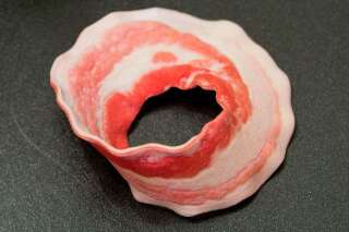 VIDÉO. Un ruban de Moebius en bacon grâce à l'impression 3D