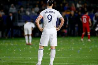 Zlatan Ibrahimovic suspendu après avoir étranglé un gardien