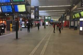 Grève SNCF: Les premières images de la grève vue par les usagers