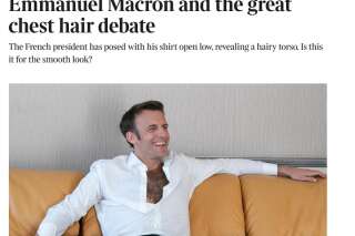La photo de Macron chemise ouverte agite la presse britannique