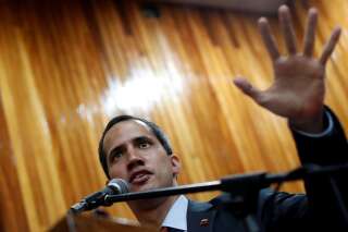 Juan Guaido n'exclut pas une intervention militaire américaine pour renverser Maduro