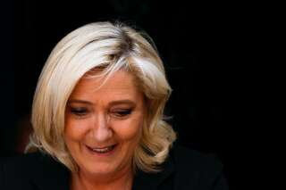 Marine Le Pen dans l'entre-deux-tours, une zone de turbulences qui se confirme