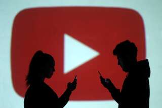 Pourquoi les ados sont particulièrement vulnérables au harcèlement par des Youtubeurs
