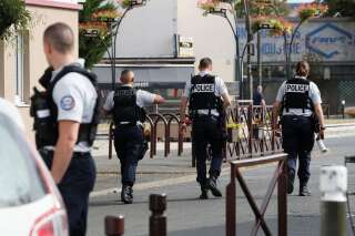 Un troisième homme interpellé après la découverte d'un laboratoire d'explosifs à Villejuif