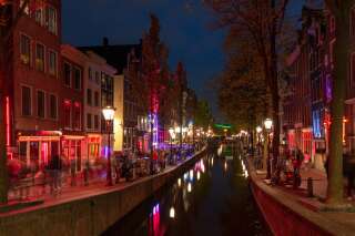 À Amsterdam, deux touristes français blessés à coups de couteau dans le Quartier rouge