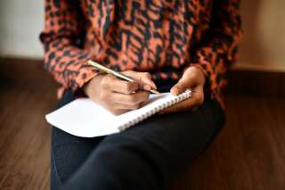 Comment écrire avec un stylo sur une feuille volante peut vous aider à vaincre vos frustrations