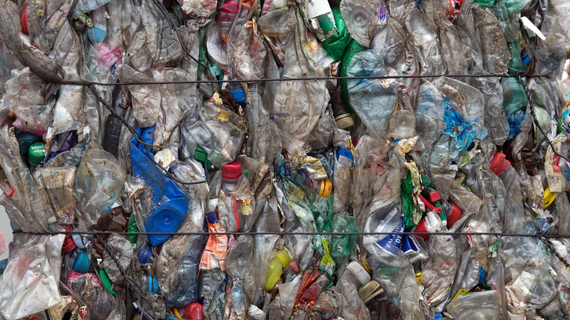 "Donnons-nous les moyens face à l’urgence de la pollution plastique"