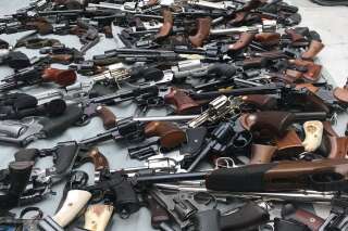 Plus de mille armes saisies par la police de Los Angeles chez un particulier