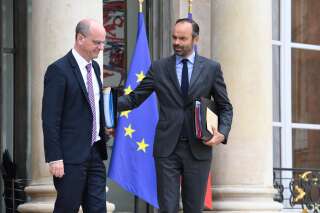 Gilets jaunes: Pourquoi Matignon a demandé aux ministres d'annuler leurs déplacements lundi