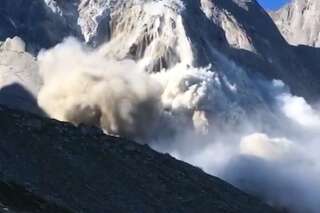 Suisse: les images de l'impressionnant glissement de terrain qui a fait 8 disparus