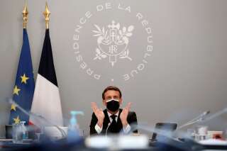 Au lieu de changer le mode de scrutin, les Français doivent se prononcer sur la Ve République