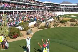 Phoenix: Après ces deux coups de golf parfaits, le public est devenu fou