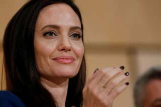 Angelina Jolie révèle être atteinte d'une paralysie de Bell