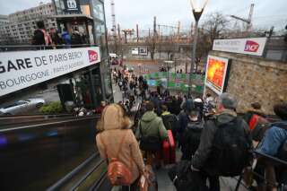 Grève: la SNCF lance un appel à ses usagers de TER pour éviter le fiasco de Bercy 2017