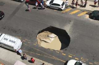 À Nice, l'effondrement spectaculaire d'un pan de chaussée sur le chantier du tramway