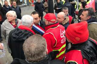 Le député FN Sébastien Chenu agressé en marge d'une manifestation à Valenciennes