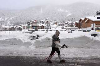 Suisse: dans le Valais, une avalanche emporte une dizaine de randonneurs