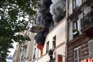 Un violent incendie dans un appartement à Paris fait un mort et onze blessés