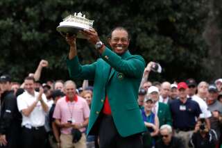 Après 11 ans d'attente, Tiger Woods remporte à nouveau un Grand Chelem