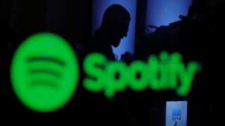 Sous pression, Spotify reconnaît des erreurs et va proposer des solutions pour lutter contre la désinformation liée au Covid-19 sur sa plateforme.