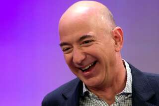 Jeff Bezos, PDG d'Amazon, devient l'homme le plus riche du monde le temps d'une journée, selon Forbes