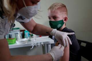 La vaccination des 5-11 ans contre le Covid-19 va commencer dès ce mercredi, annonce Véran