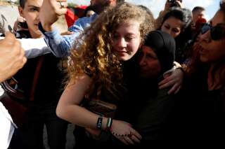 Libération d'Ahed Tamimi, la Palestinienne de 17 ans détenue pendant 8 mois après avoir giflé des soldats israéliens