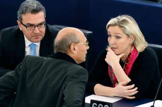 Un eurodéputé raconte comment Marine Le Pen lui a demandé de tricher
