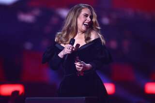 Adele sacrée aux Brit Awards 2022, pour la 1re fois non genrés