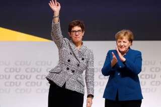 Annegret Kramp-Karrenbauer remplace Angela Merkel à la tête de la CDU