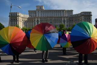 La Roumanie veut inscrire l'interdiction du mariage gay dans sa Constitution en passant par un référendum