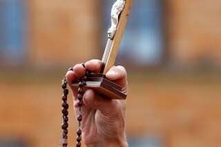 Nanterre: Une plainte va être déposée après des incidents lors d'une procession religieuse