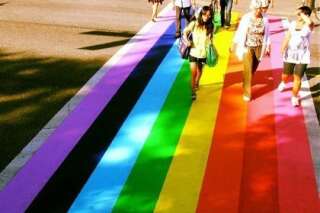 Les passages piétons multicolores, cette tendance américaine en soutien à la communauté LGBT